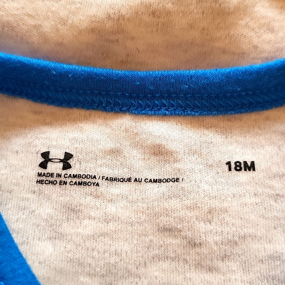 Under Armour light grey short sleeved onesie/bodysuit - Picture 2 of 3